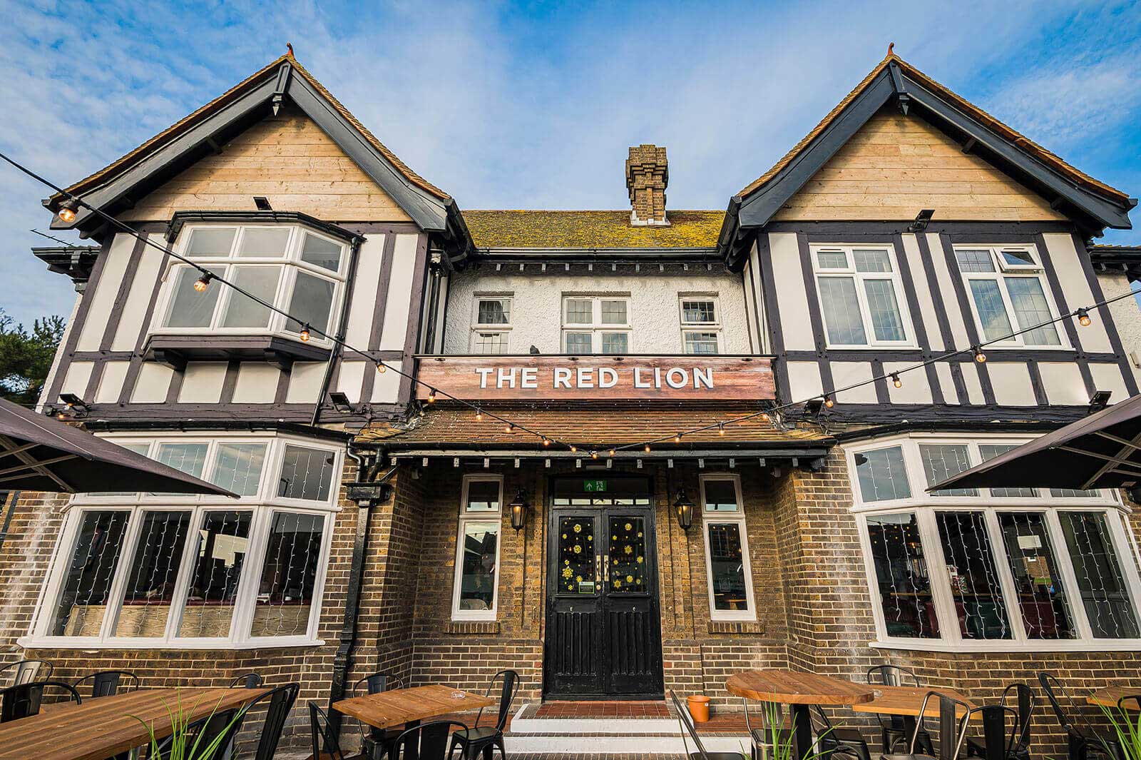 The Red Lion Hotel in Portsmouth • Innkeeper’s Collection